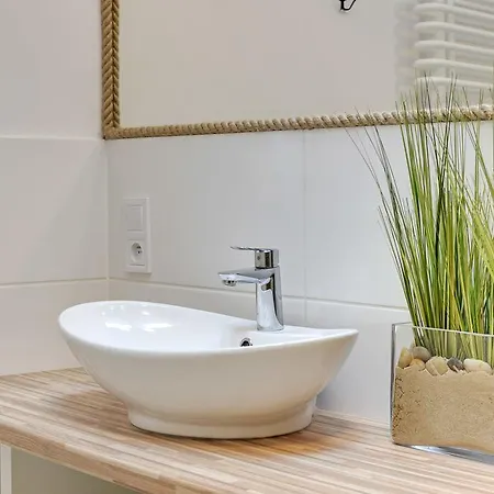 Apartment La Playa - 10 Min Od Plazy I Molo By Lion *