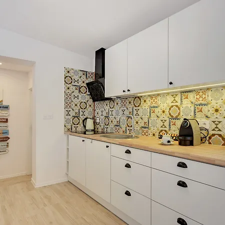 Apartment La Playa - 10 Min Od Plazy I Molo By Lion