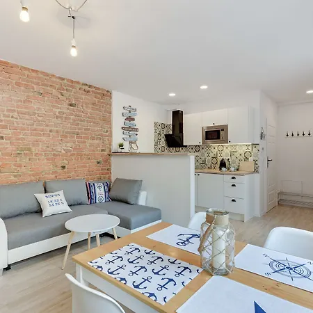 La Playa By Lion Apartments *